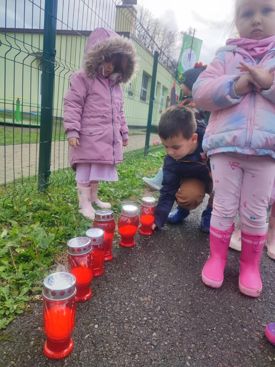 OBILJEŽAVANJE DANA SJEĆANJA NA ŽRTVU VUKOVARA U NAŠEM VRTIĆU